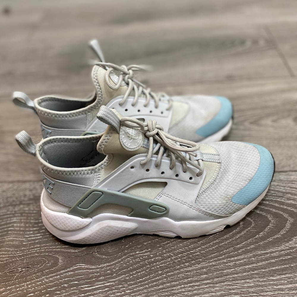 Nike Air Huarache Run Ultra Light blue